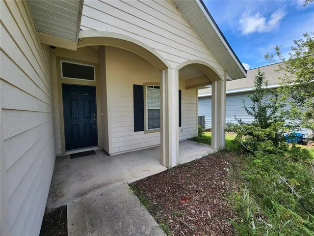 $2,200 | 4930 Northwest 20th Drive, Gainesville, FL 32605