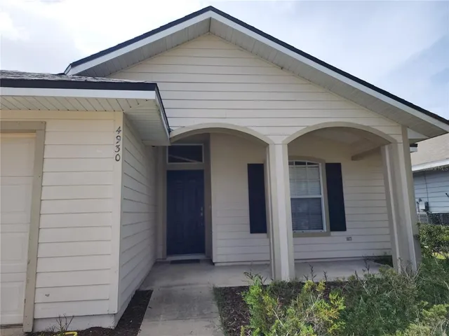 $2,200 | 4930 Northwest 20th Drive, Gainesville, FL 32605