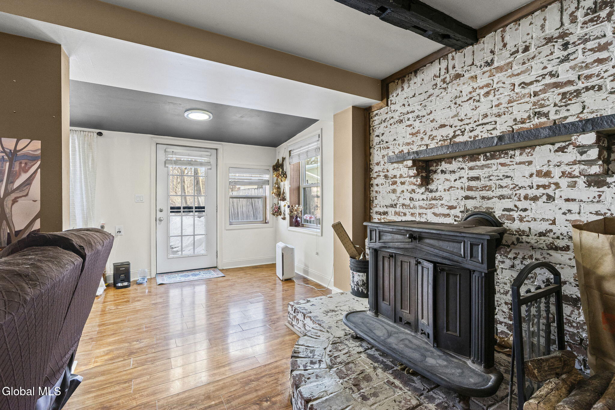 4 Valleyview Avenue Rotterdam, NY 12306 - Photo 4 of 28 8-web-or-mls-4-valleyview-ave