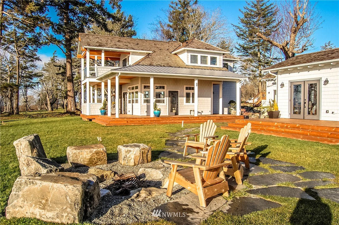 2210 Seabright Loop Point Roberts, WA 98281 - Photo 1 of 13