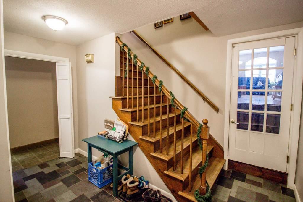 581 South Strong Road Farmington, ME 04938 - Photo 17 of 33 Interior