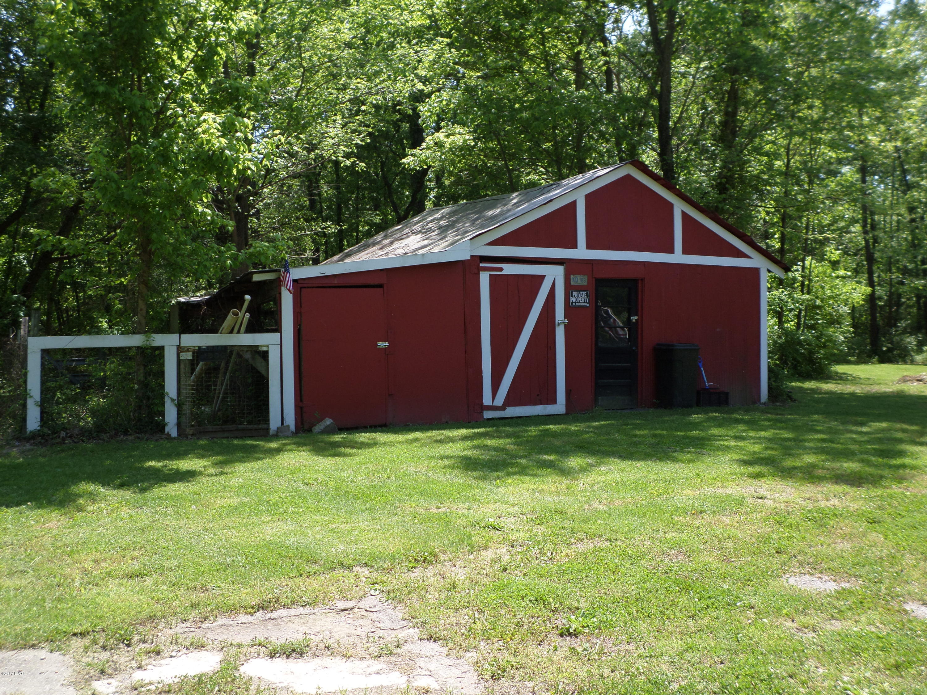 10832 Eakin Grove Road Benton, IL 62812 - Photo 19 of 50 Gallery Image 19