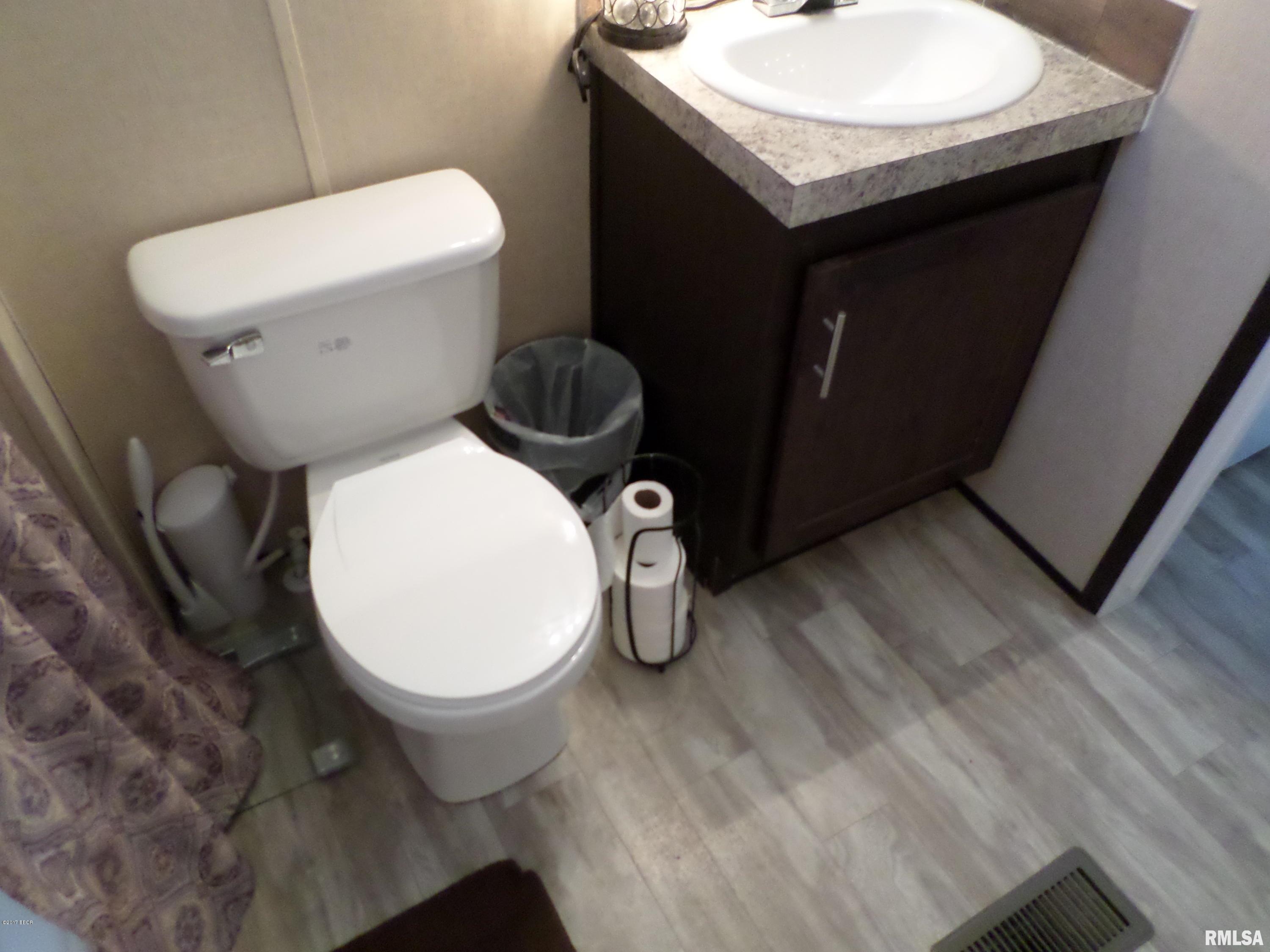 10832 Eakin Grove Road Benton, IL 62812 - Photo 33 of 50 Gallery Image 33