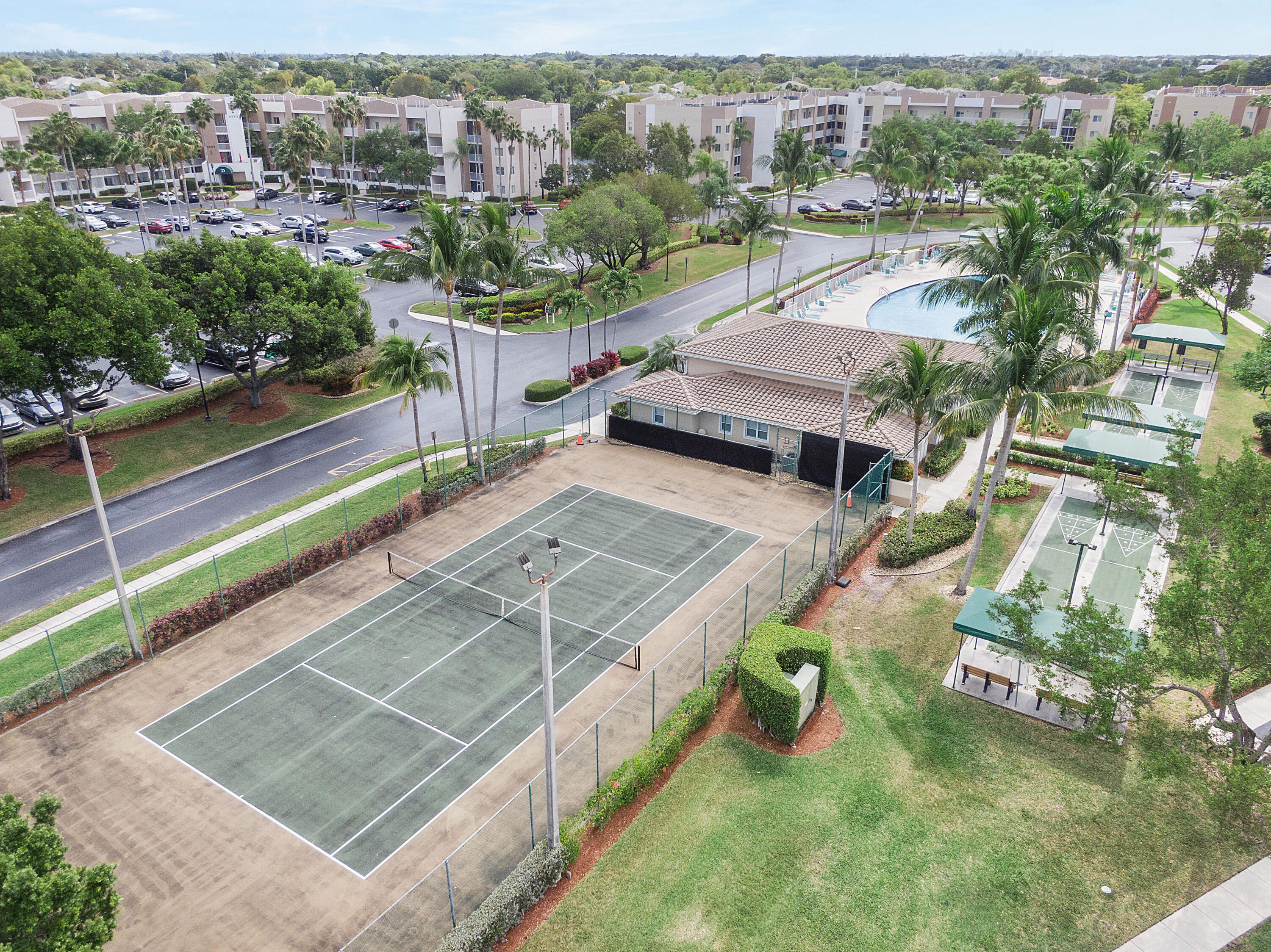 9575 Weldon Circle, Unit C313 Tamarac, FL 33321 - Photo 22 of 24 9539 Weldon Cir F115_12