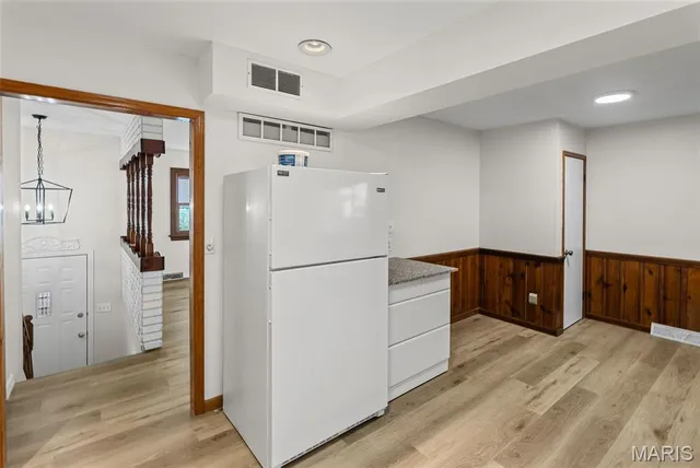 $215,000 | 104 Parkview Court, Troy, IL 62294