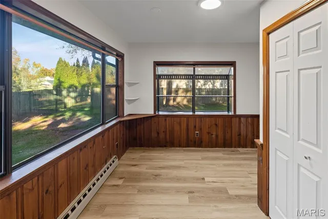 $215,000 | 104 Parkview Court, Troy, IL 62294