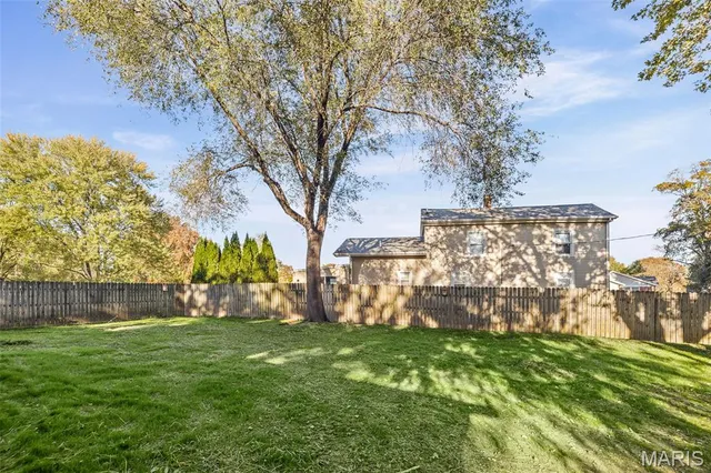 $215,000 | 104 Parkview Court, Troy, IL 62294