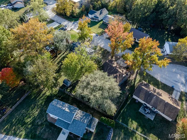 $215,000 | 104 Parkview Court, Troy, IL 62294