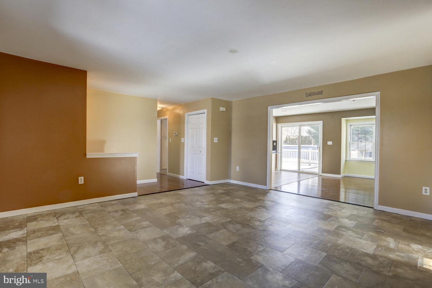 2937 Mt Hope Home Road Manheim, PA 17545 - Photo 17 of 37 Gallery Image 17