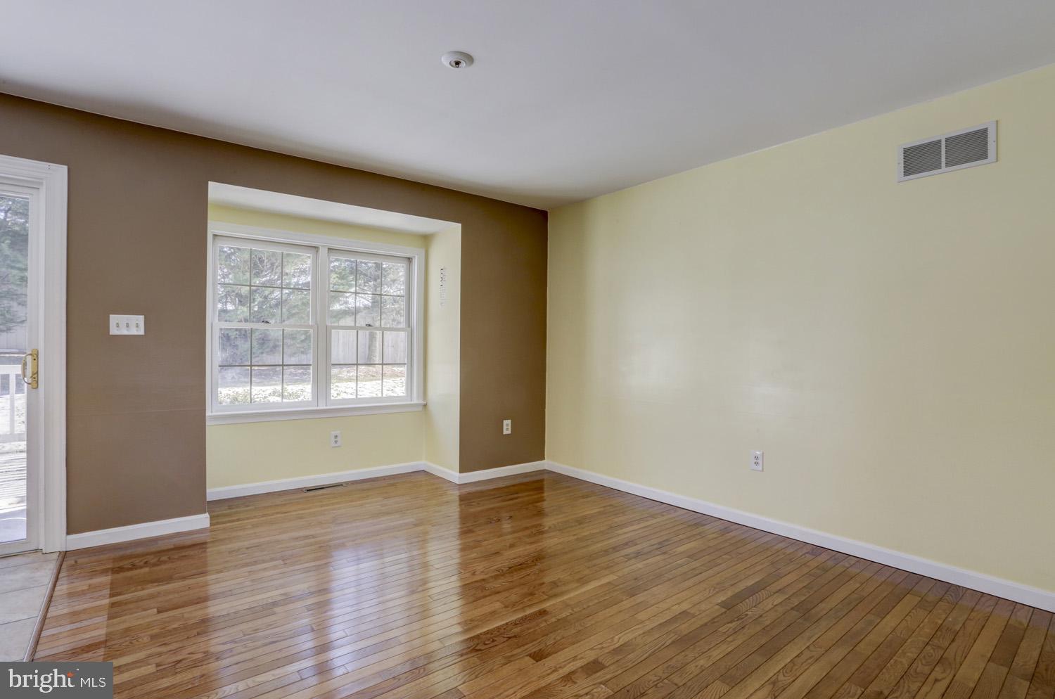 2937 Mt Hope Home Road Manheim, PA 17545 - Photo 18 of 37 Gallery Image 18