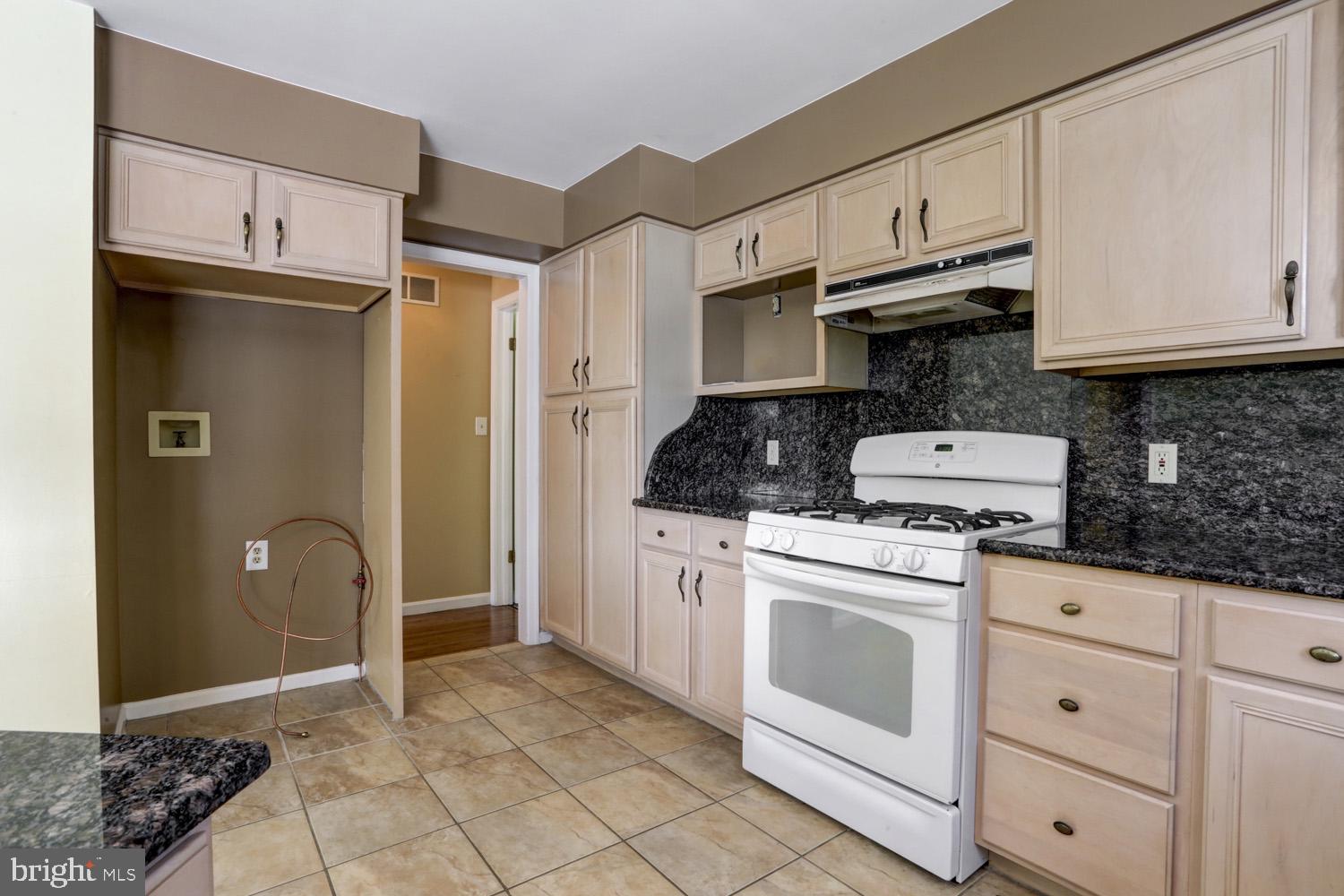 2937 Mt Hope Home Road Manheim, PA 17545 - Photo 24 of 37 Gallery Image 24