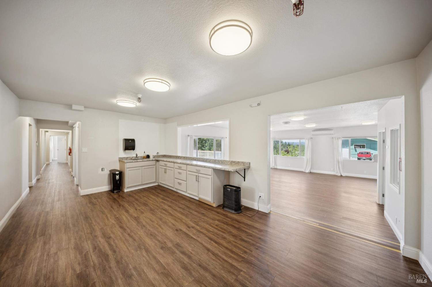 11740 Occidental Road Sebastopol, CA 95472 - Photo 17 of 35