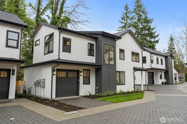 $1,569,950 | 9012 124th Lane Northeast, Kirkland, WA 98033