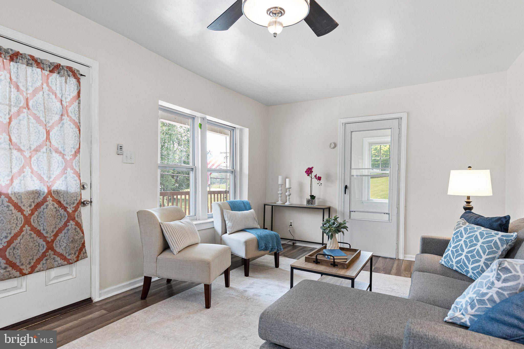 146 Modena Road Coatesville, PA 19320 - Photo 6 of 25 Living Room