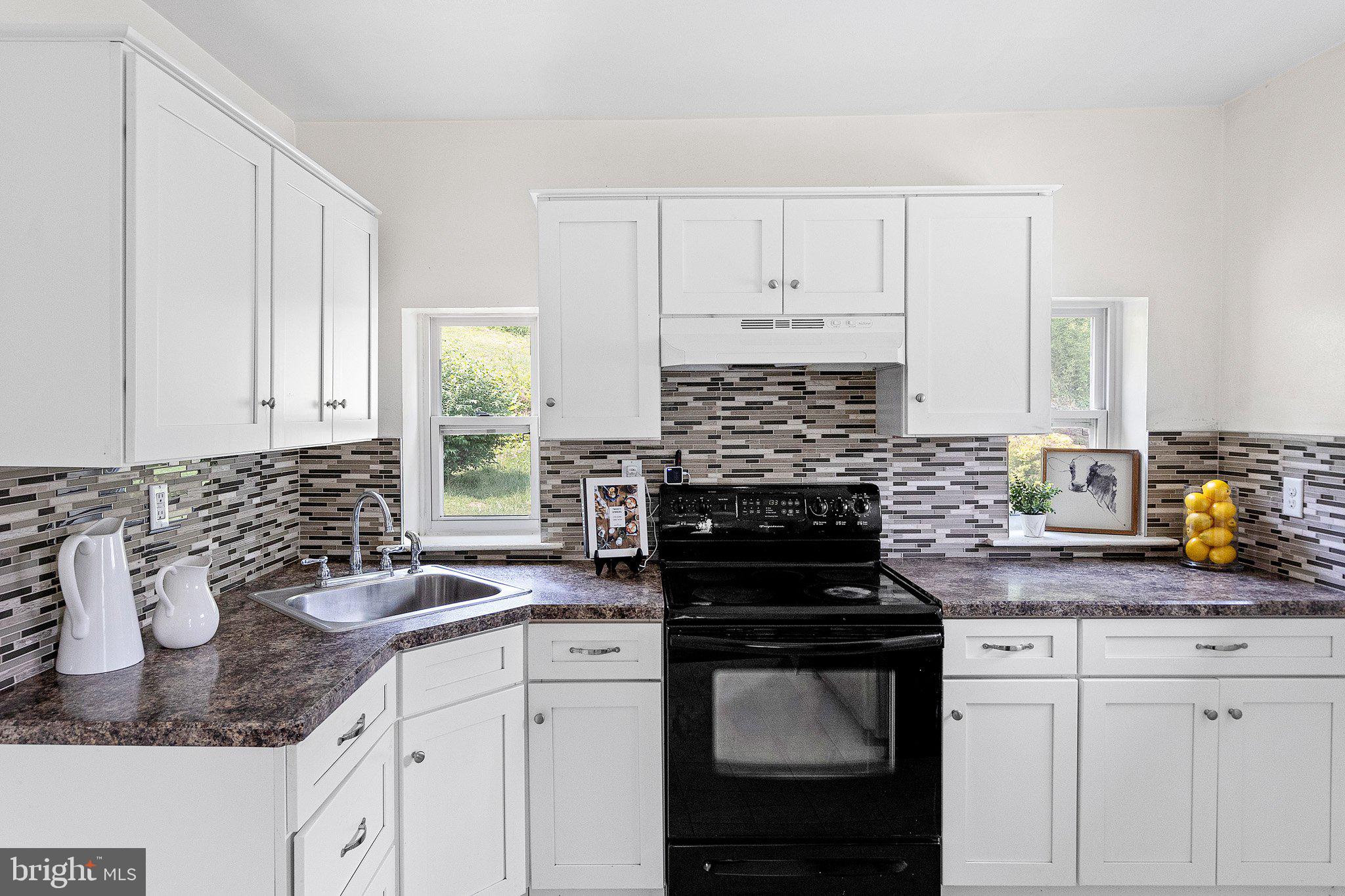 146 Modena Road Coatesville, PA 19320 - Photo 10 of 25 Gallery Image 10