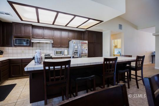 909 Harriet Street Ridgecrest, CA 93555 - Photo 15 of 41