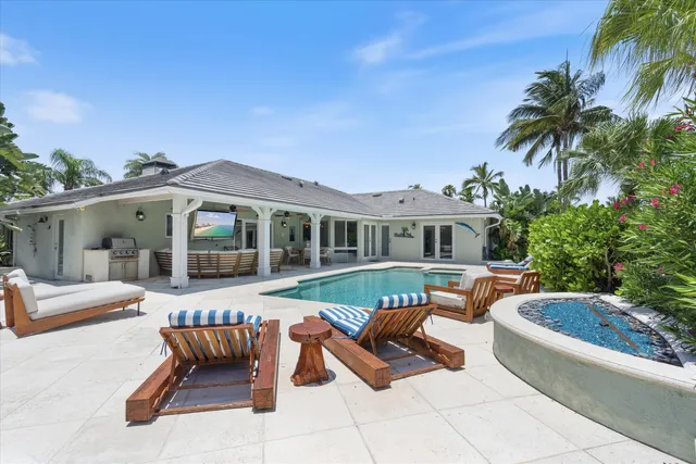 $29,500 | 830 Northeast Boca Bay Colony Drive, Boca Raton, FL 33487