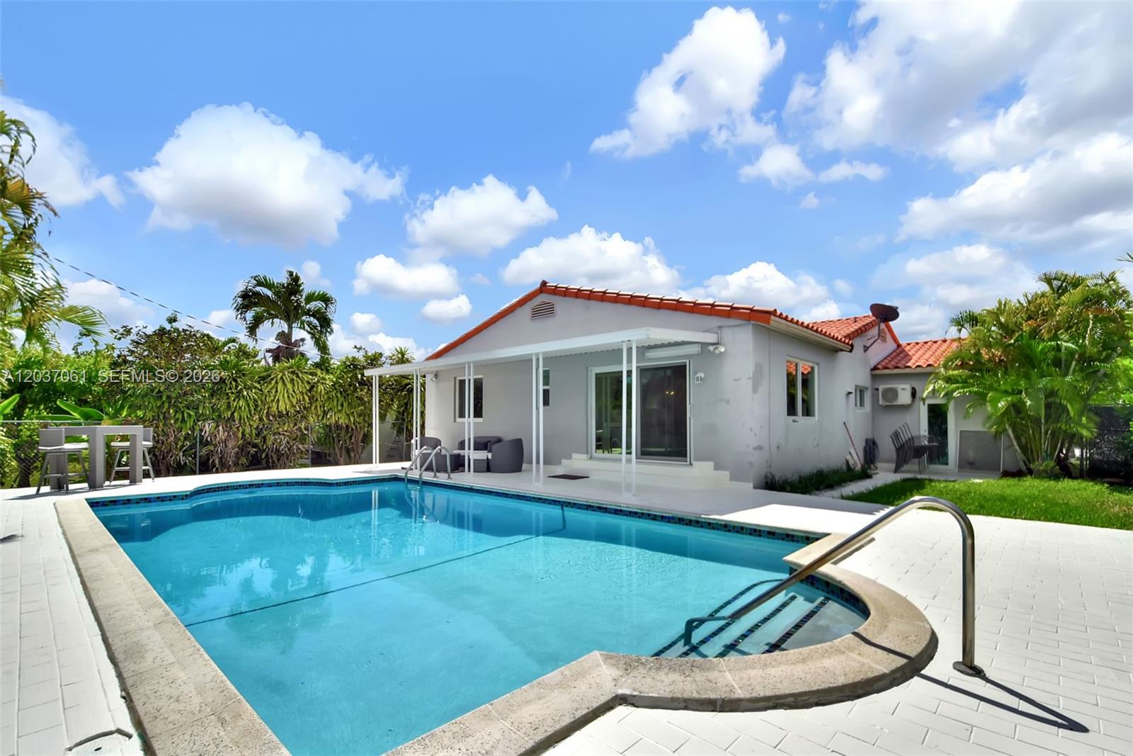 2195 Southwest 25th Terrace Miami, FL 33133 - Photo 59 of 86