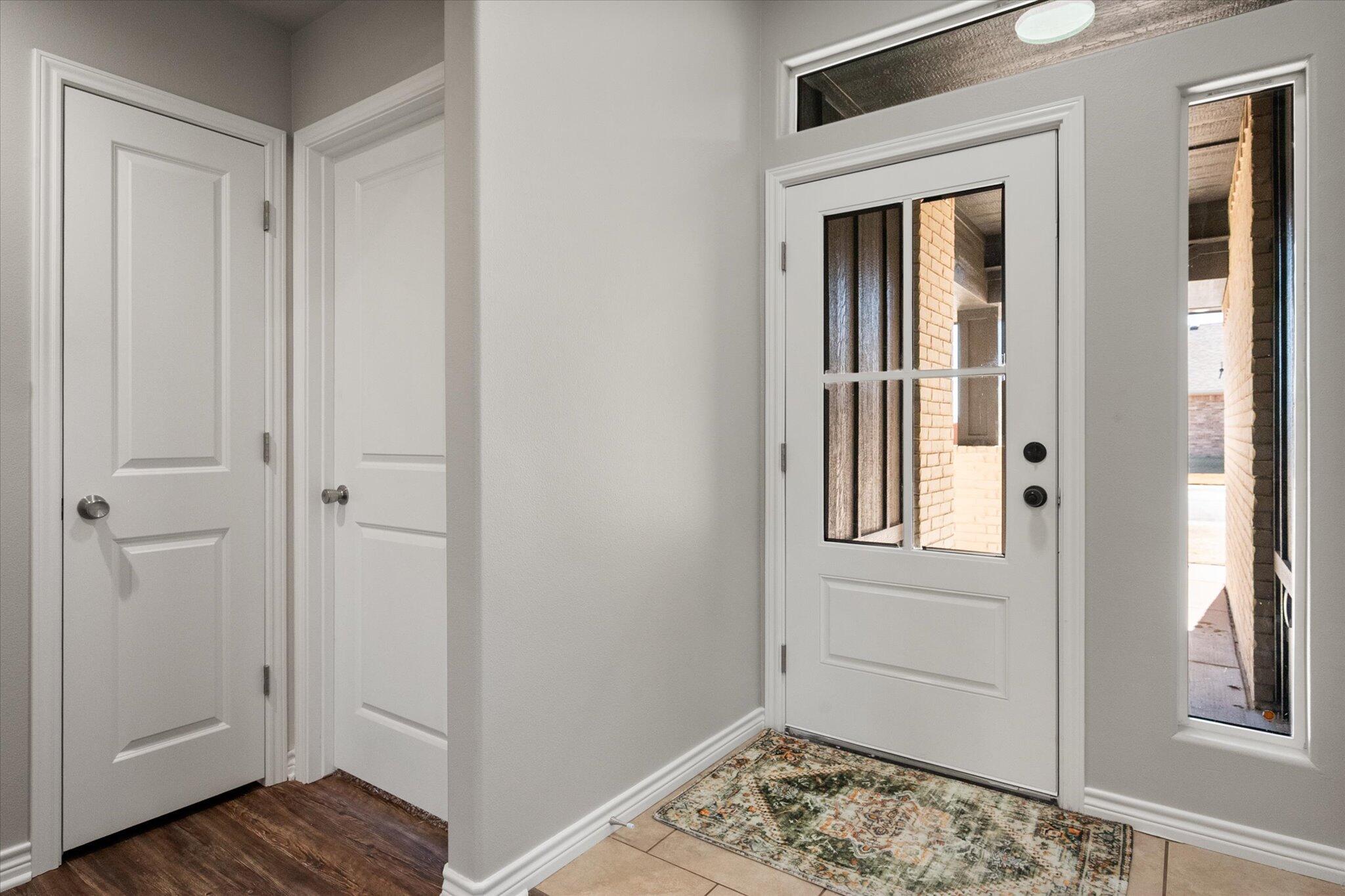 6916 37th Street Lubbock, TX 79407 - Photo 3 of 29 06-6916 37th st0907