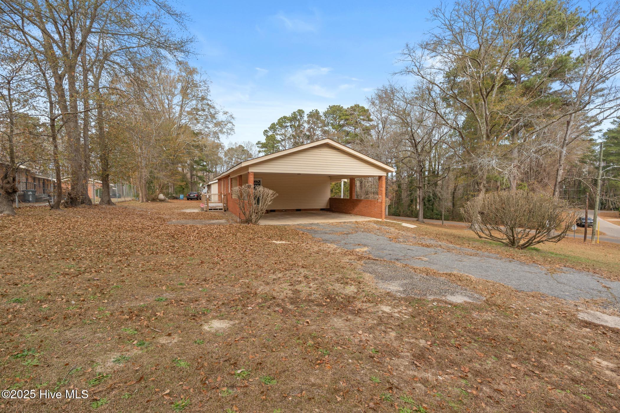 440 Hood Street Rockingham, NC 28379 - Photo 4 of 20 A7407459