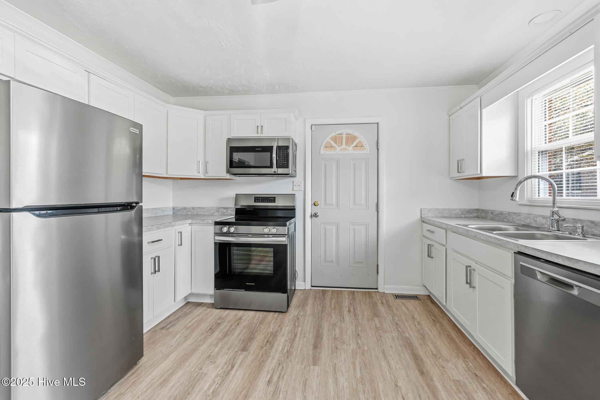 440 Hood Street Rockingham, NC 28379 - Photo 9 of 20 A7407494