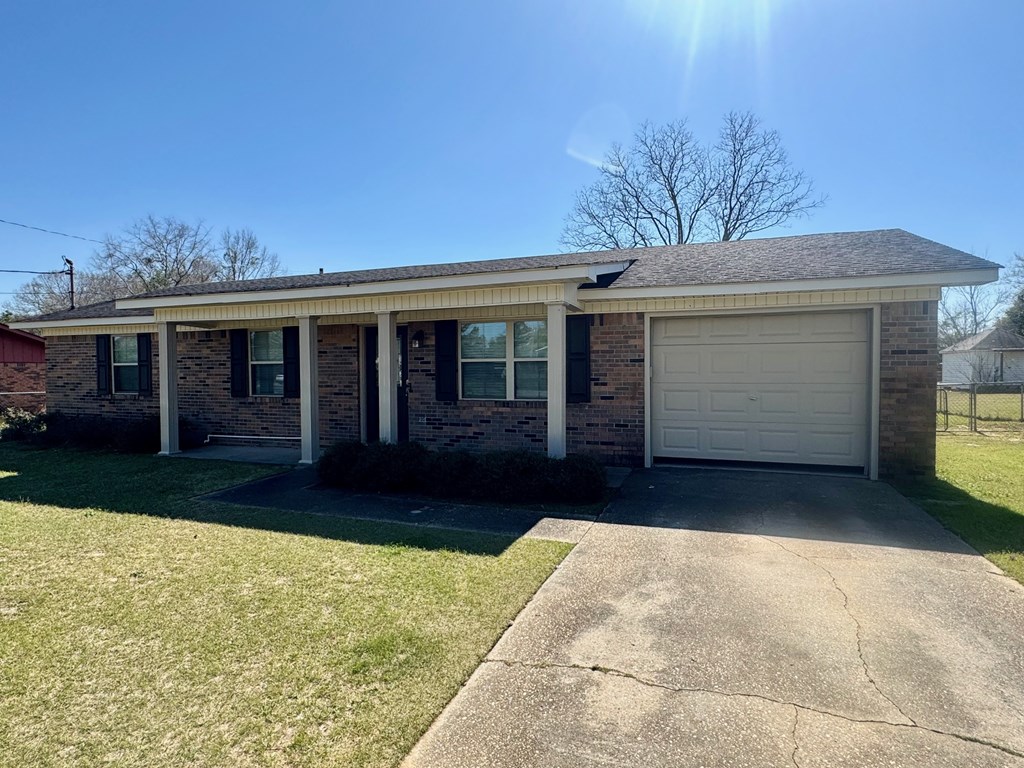1120 Dean Church Road Ozark, AL 36360 - Photo 3 of 17 Gallery Image 3
