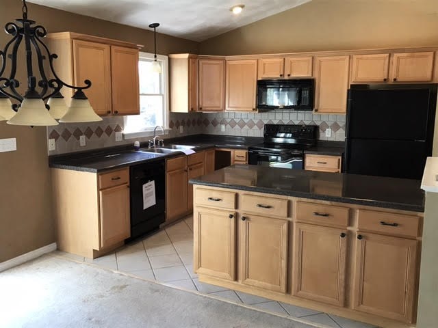 182 Chestnut Hill Road Glocester, RI 02814 - Photo 5 of 17