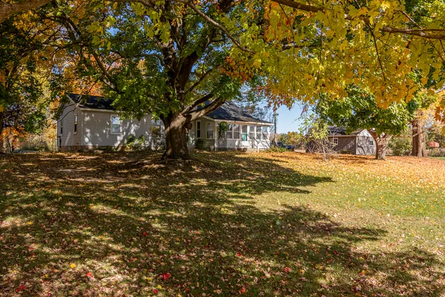 $299,900 | 2244 East T Avenue, Portage, MI 49002