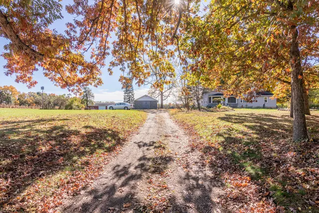 $299,900 | 2244 East T Avenue, Portage, MI 49002