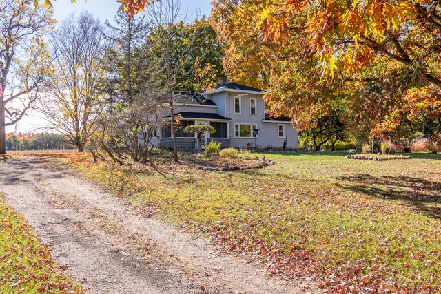 $299,900 | 2244 East T Avenue, Portage, MI 49002