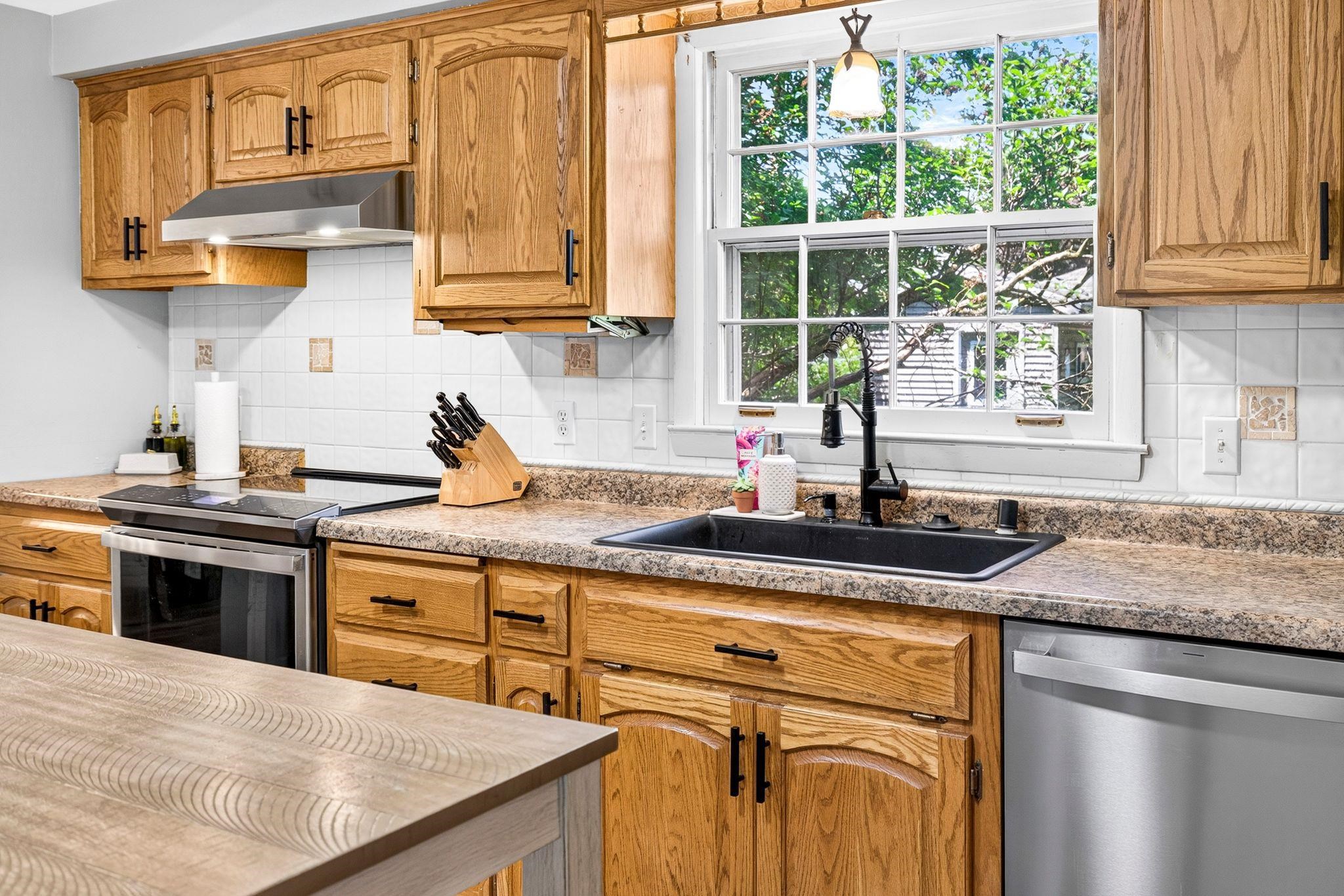 700 East Lindbergh Street Appleton, WI 54911 - Photo 18 of 57