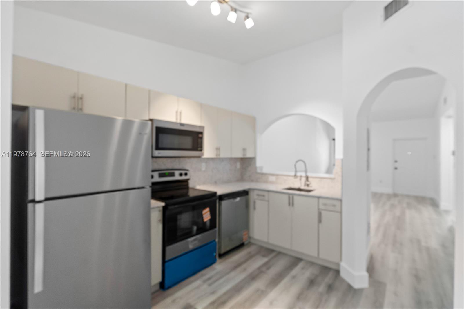2930 Southeast 12th Road, Unit 20431 Homestead, FL 33035 - Photo 5 of 33