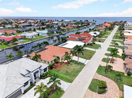 $865,000 | 2260 Palm Tree Drive, Punta Gorda, FL 33950