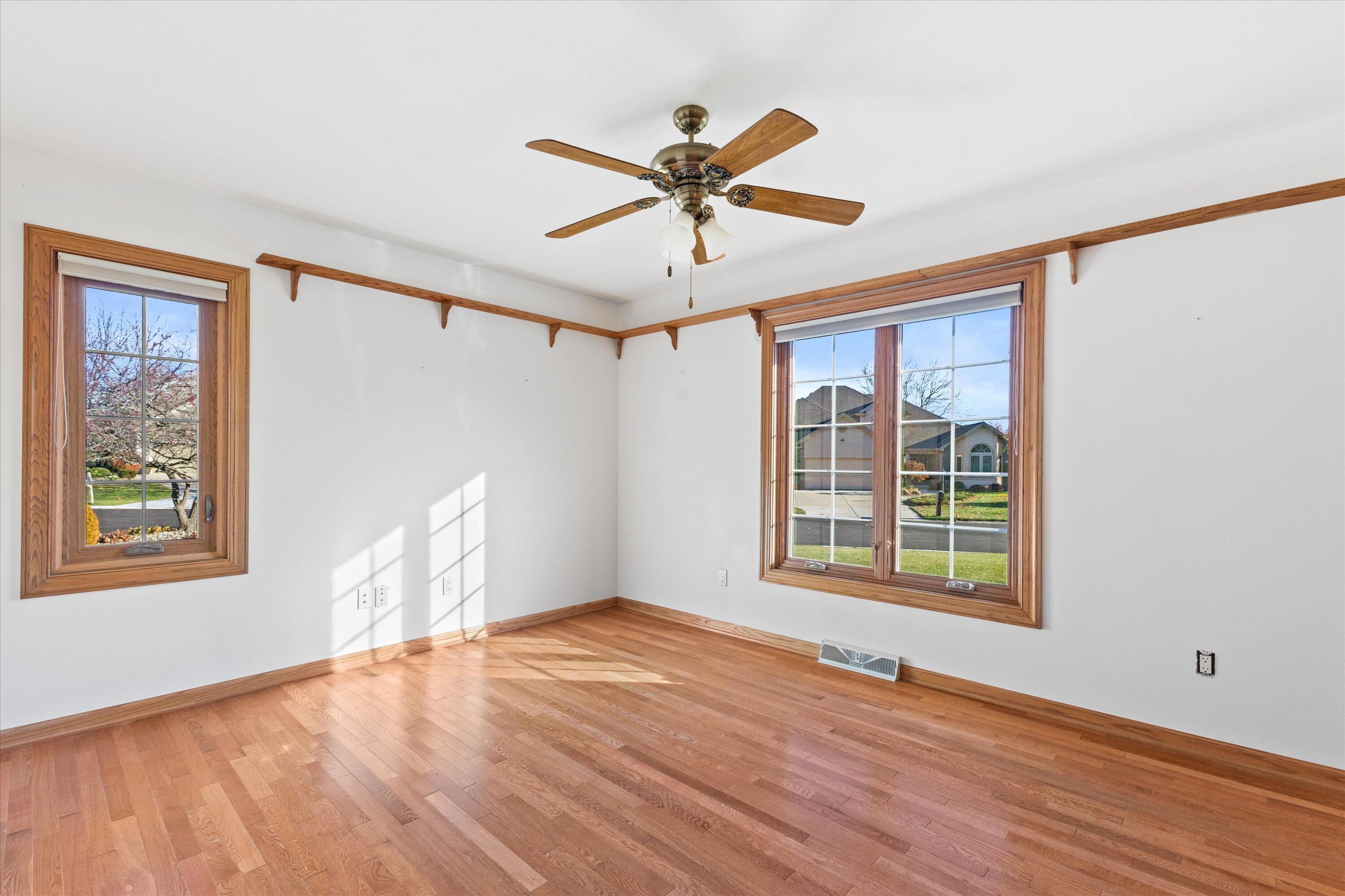 6330 Ptarmigan Road Mount Pleasant, WI 53406 - Photo 18 of 57 29-IMG_2979