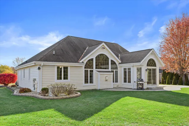 $579,900 | 6330 Ptarmigan Road, Mount Pleasant, WI 53406