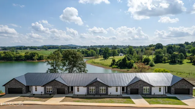 $825,000 | 163 Lakeshore Bay Road, Jefferson City, TN 37760