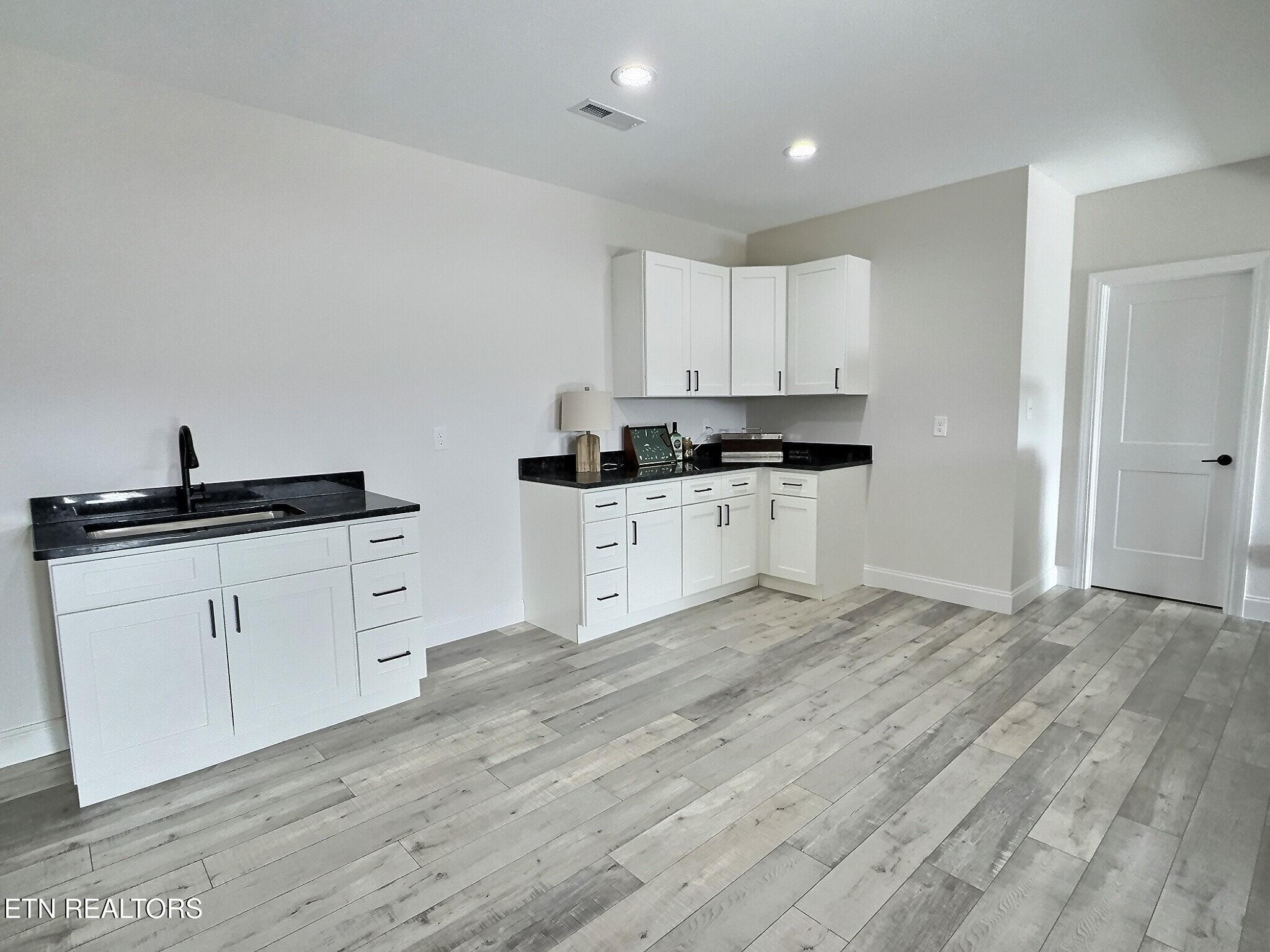 163 Lakeshore Bay Road Jefferson City, TN 37760 - Photo 21 of 59 C4