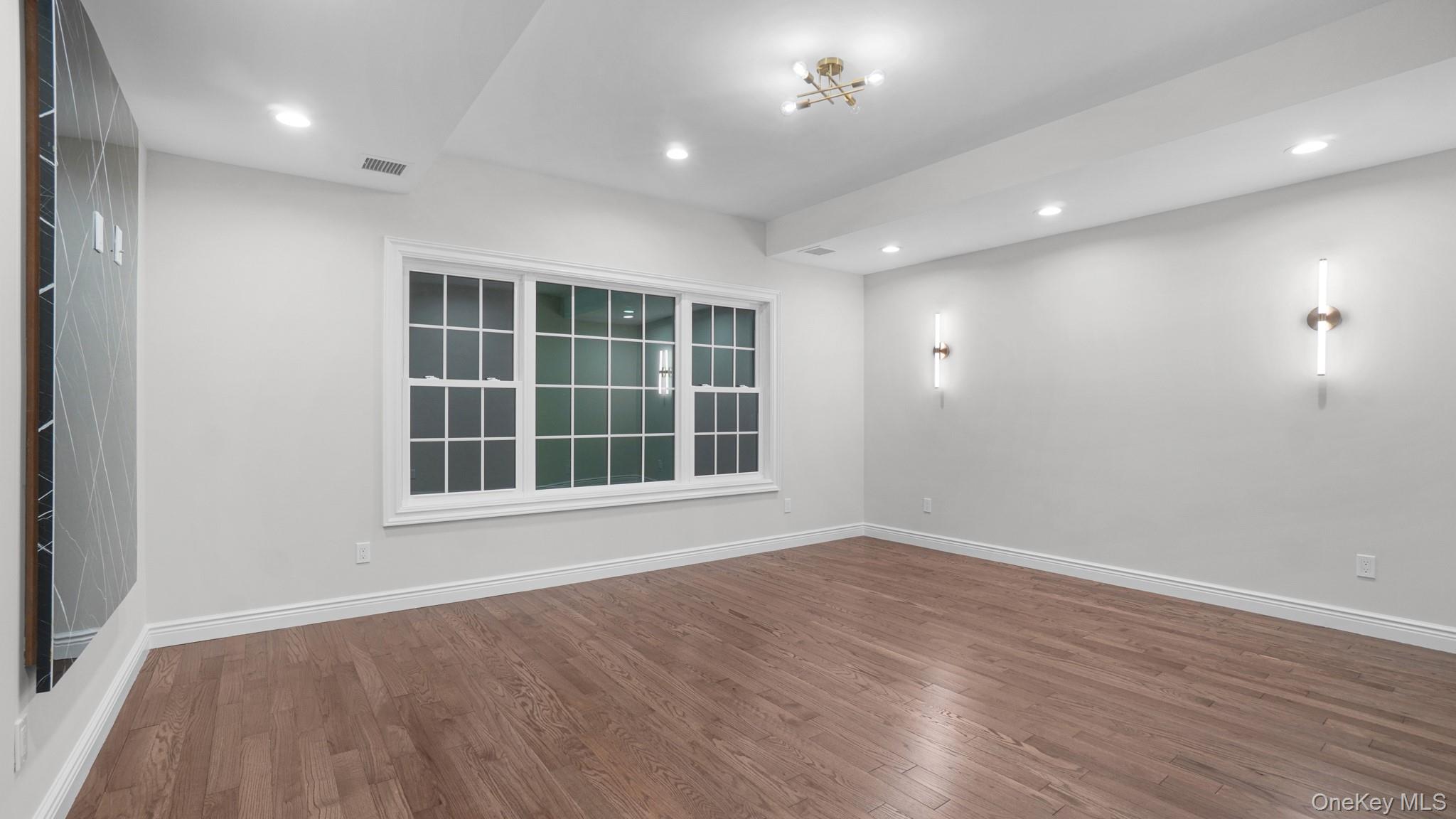 1630 Salem Road Valley Stream, NY 11580 - Photo 28 of 49
