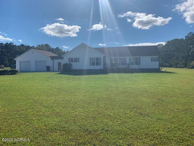 415 Swansboro Loop Road Swansboro, NC 28584 - Photo 1 of 21 IMG_5968