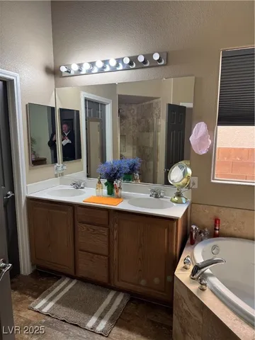 $1,780 | 3826 Purple Bloom Court, Las Vegas, NV 89122