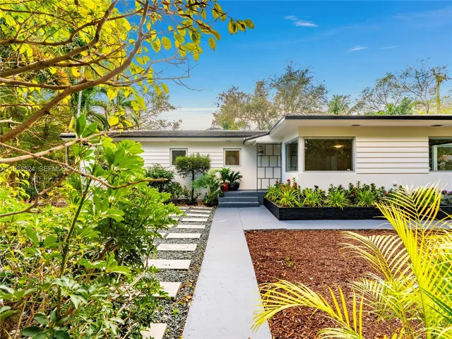 $8,000 | 650 Northeast 60th Street, Miami, FL 33137