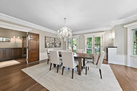 $1,195,000 | 2225 North Lake Drive, Milwaukee, WI 53202