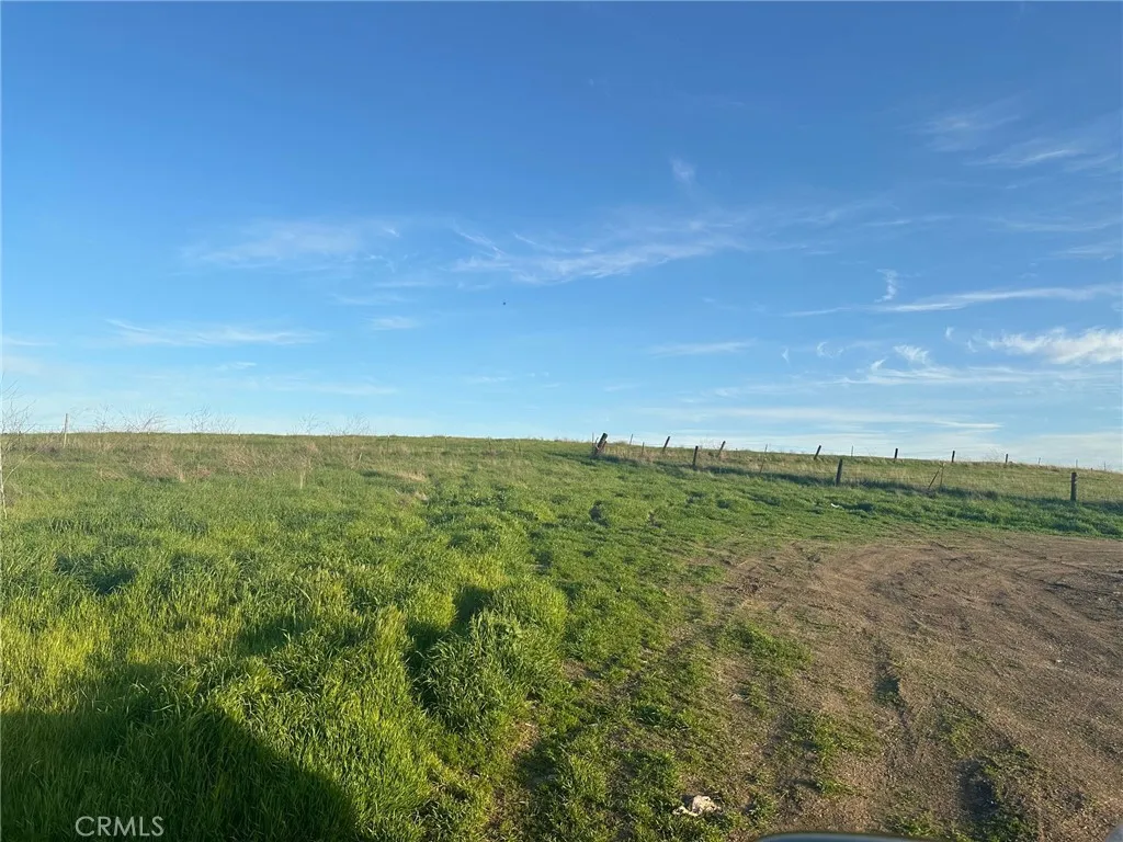 1 Billy Wright Road Los Banos, CA 93635 - Photo 22 of 23 a view of an ocean