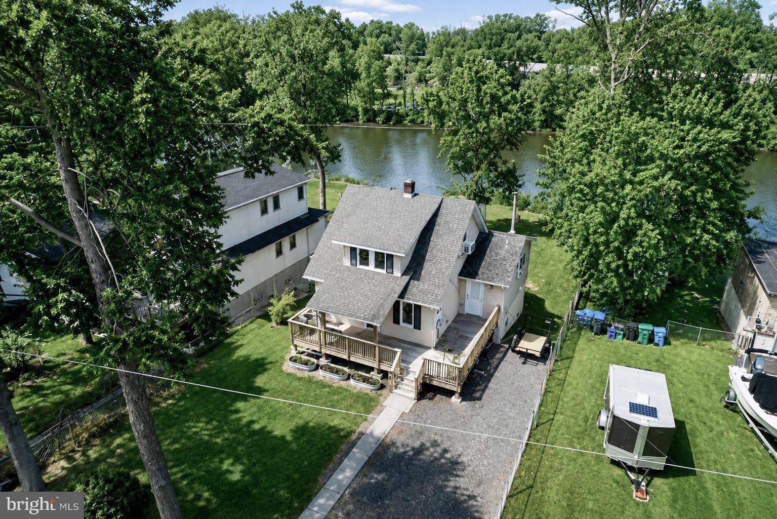 311 Neshaminy Road Croydon, PA 19021 - Photo 3 of 42