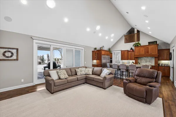 $2,195,000 | 23915 Territorial Road, Rogers, MN 55374