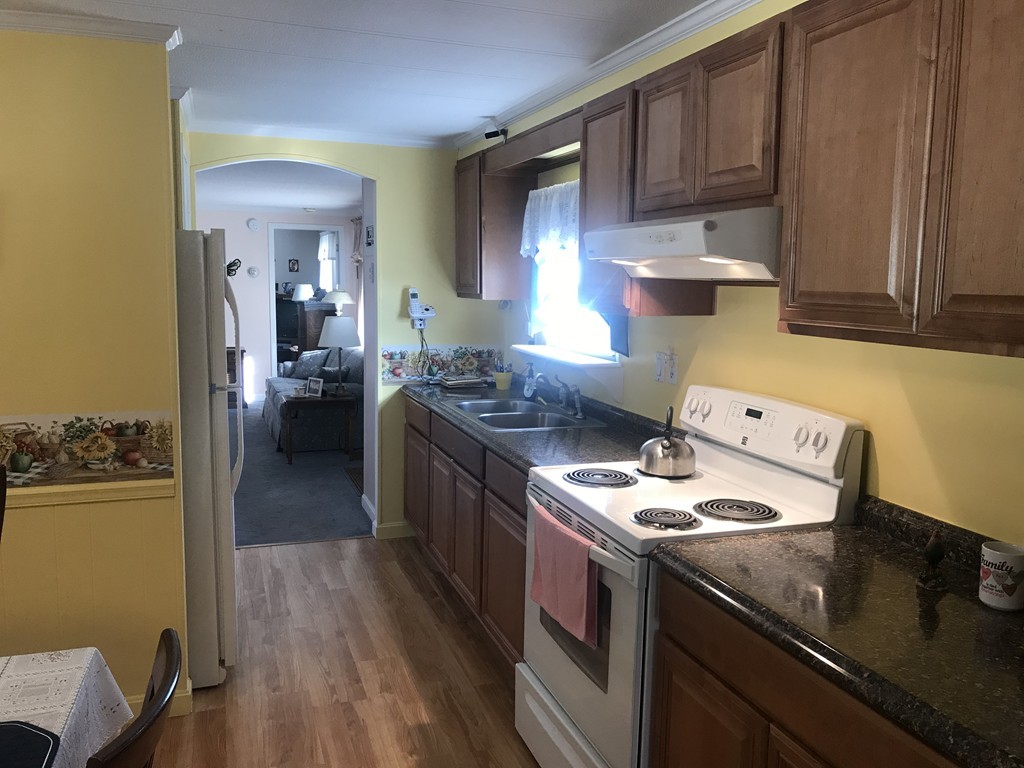 18 Valley Forge Road Taunton, MA 02780 - Photo 10 of 26 Gallery Image 10