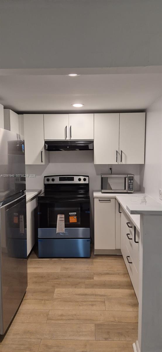 106 Mansfield D, Unit 106 Boca Raton, FL 33434 - Photo 4 of 12 Gallery Image 4