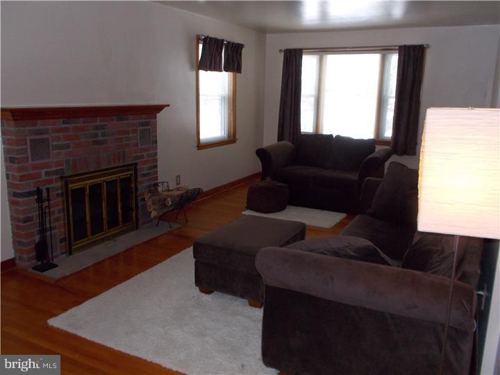 3124 Grandview Boulevard Sinking Spring, PA 19608 - Photo 3 of 25