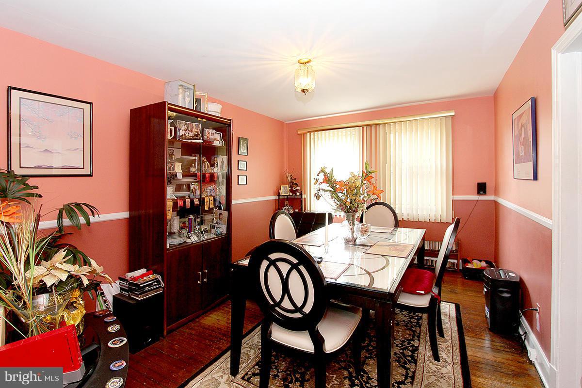 2031 Ramblewood Road Baltimore, MD 21239 - Photo 11 of 29 Dining Room