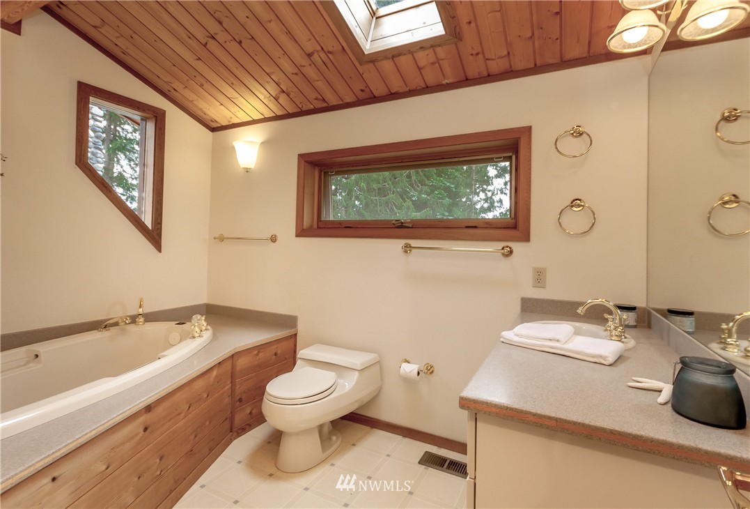 6401 Yeazell Road Southwest Longbranch, WA 98351 - Photo 15 of 23